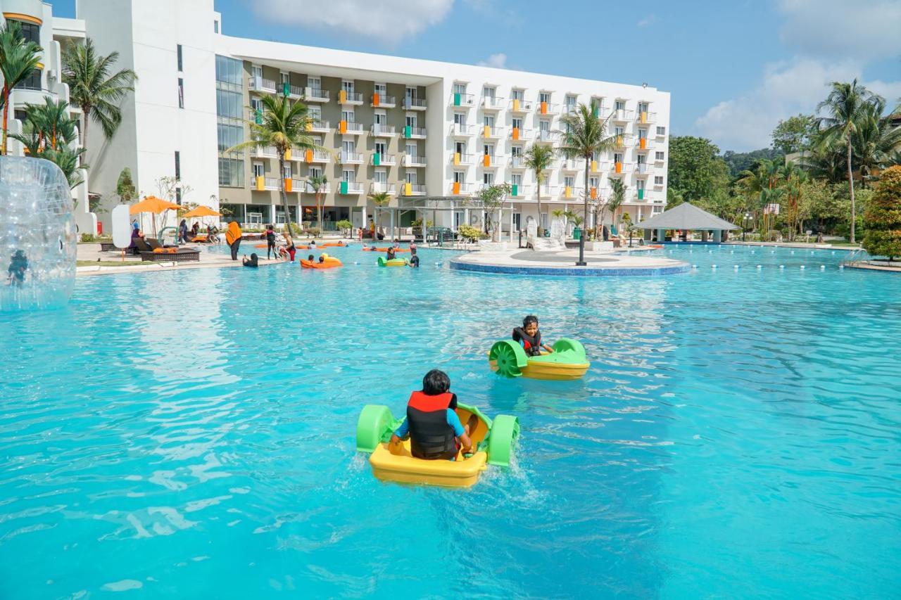 Sekupang Harris Resort Batam Waterfront מראה חיצוני תמונה